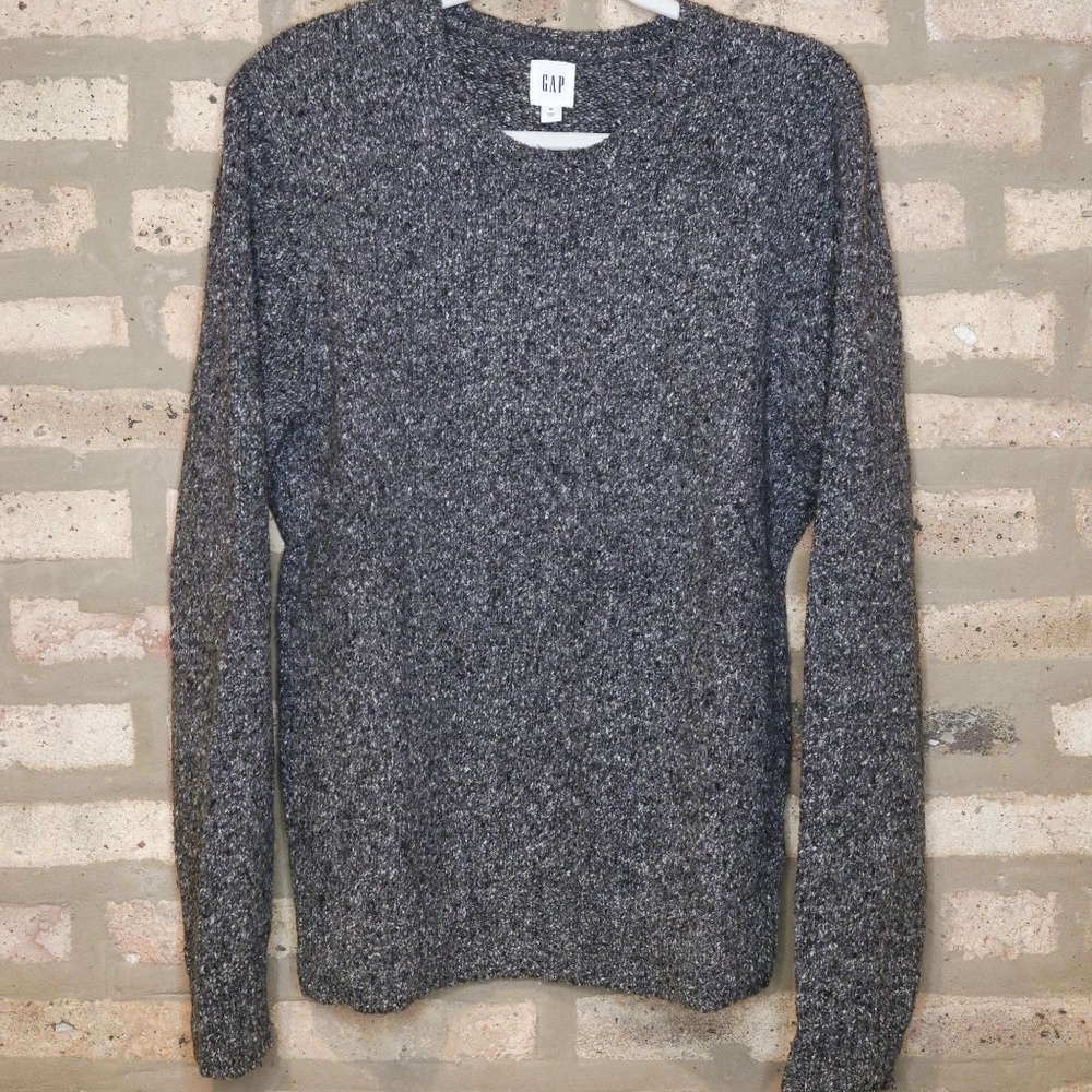 GAP sweater; Men's size M; Grey